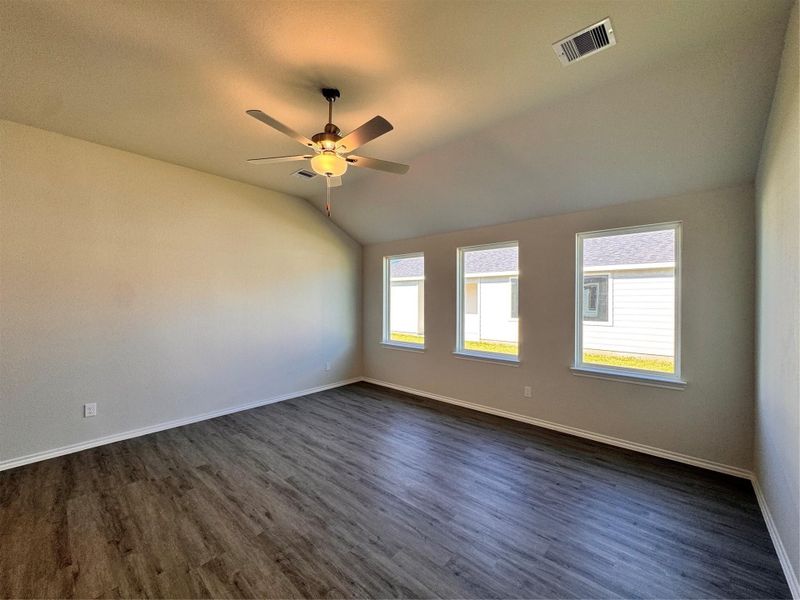 Spacious, unfurnished interior of a new home in Hill & Dale Ranch, Splendora (Image 19). Spacious, unfurnished interior of a new home in Hill & Dale Ranch, Splendora (Image 19).