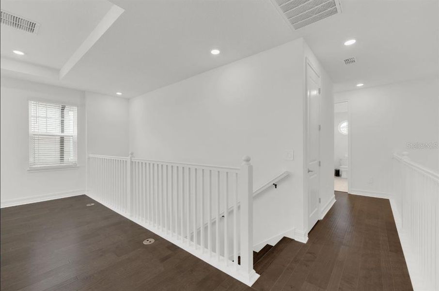 Spacious, unfurnished interior of a new home in SouthShore Yacht Club, Ruskin (Image 36). Spacious, unfurnished interior of a new home in SouthShore Yacht Club, Ruskin (Image 36).