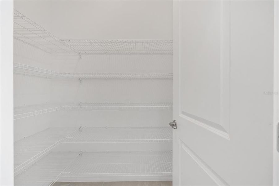 Spacious, unfurnished interior of a new home in Calesa Township, Ocala (Image 36).