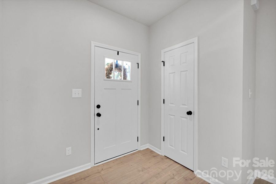 Spacious, unfurnished interior of a new home in , Concord (Image 31).