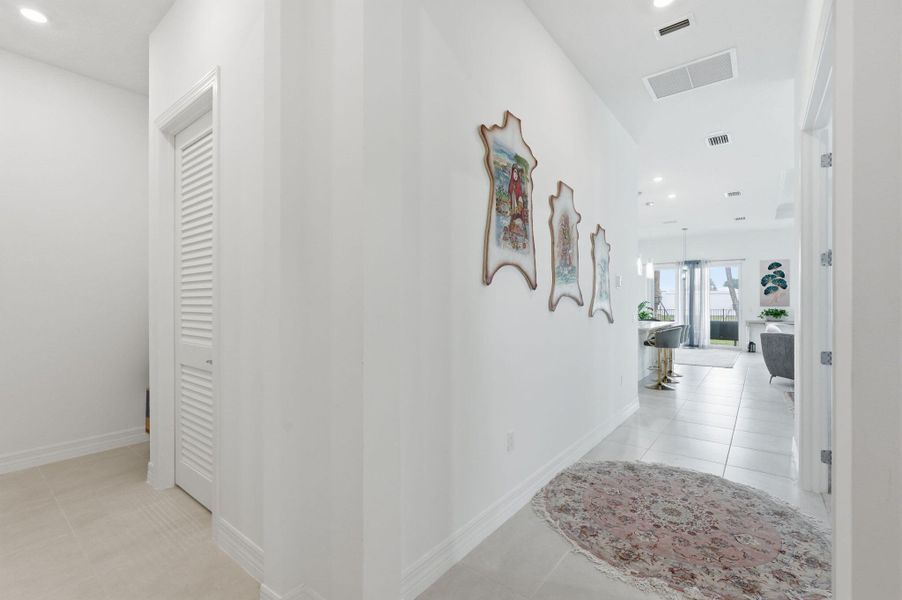 20-web-or-mls-10550_Northbrook_Cir_024