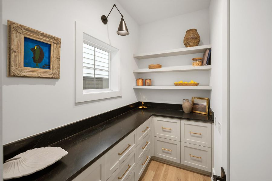 BUTLERS PANTRY BUTLERS PANTRY