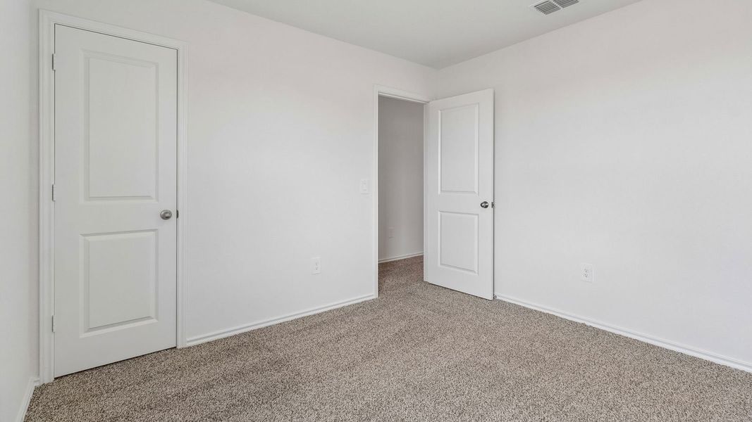 Spacious, unfurnished interior of a new home in Palomino, Manor (Image 29).