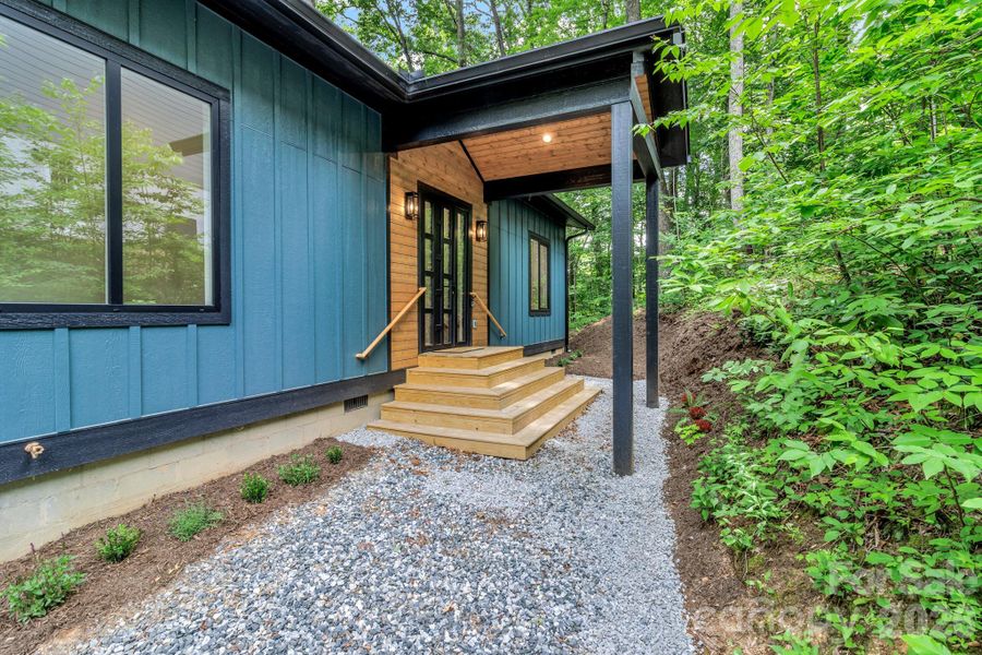 Exterior details and patio area of a home in , Maggie Valley (Image 27). Exterior details and patio area of a home in , Maggie Valley (Image 27).
