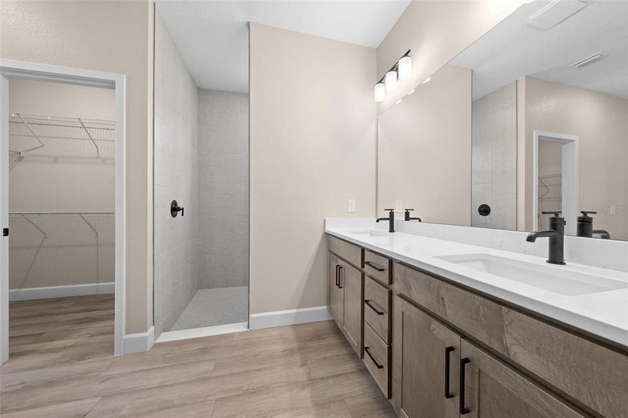 Furnished interior view inside a new home in , Kissimmee (Image 7).