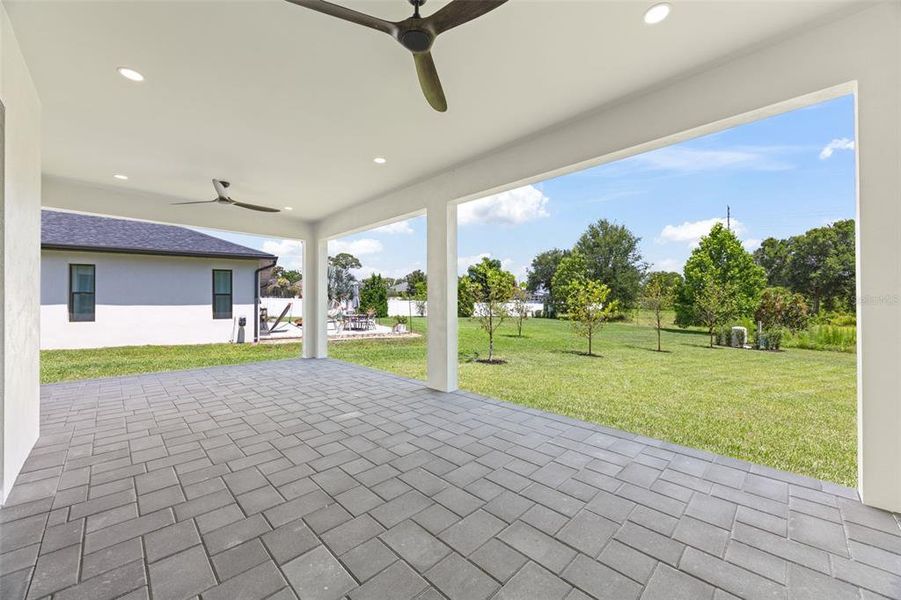 Exterior details and patio area of a home in , Tarpon Springs (Image 4). Exterior details and patio area of a home in , Tarpon Springs (Image 4).