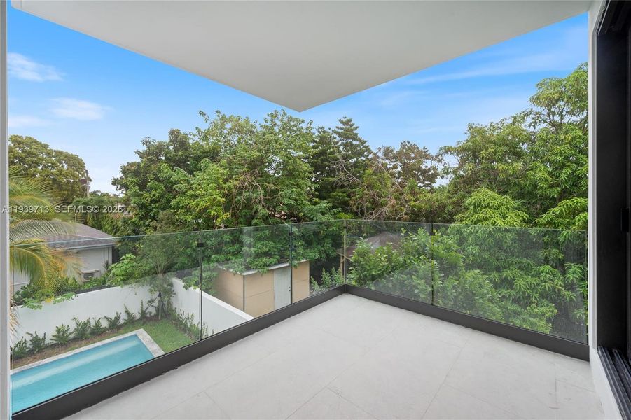 Exterior details and patio area of a home in , Miami (Image 3).