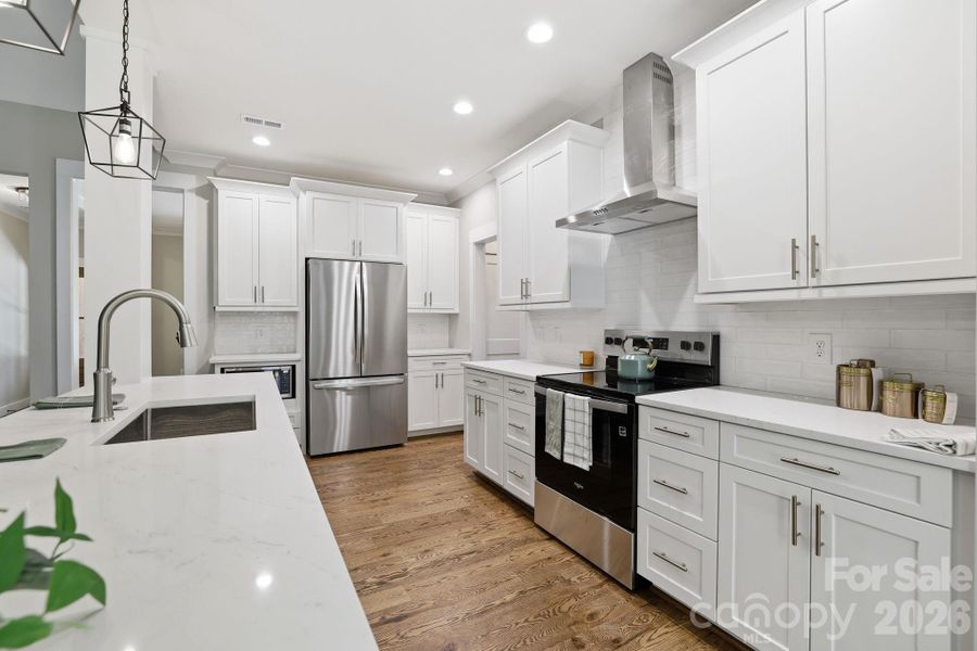 Furnished interior view inside a new home in , Monroe (Image 16).