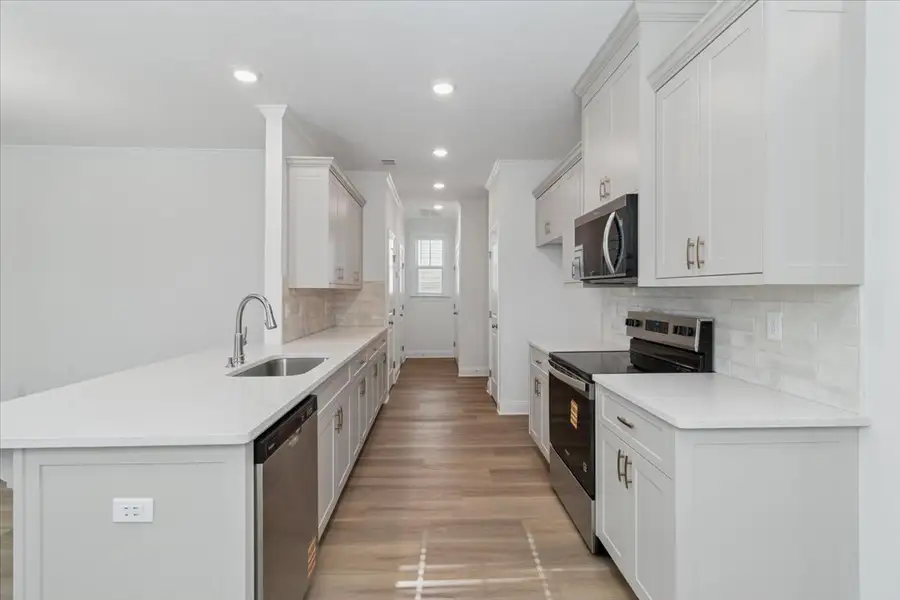 Furnished interior view inside a new home in Tillery Park, Grovetown (Image 8). Furnished interior view inside a new home in Tillery Park, Grovetown (Image 8).