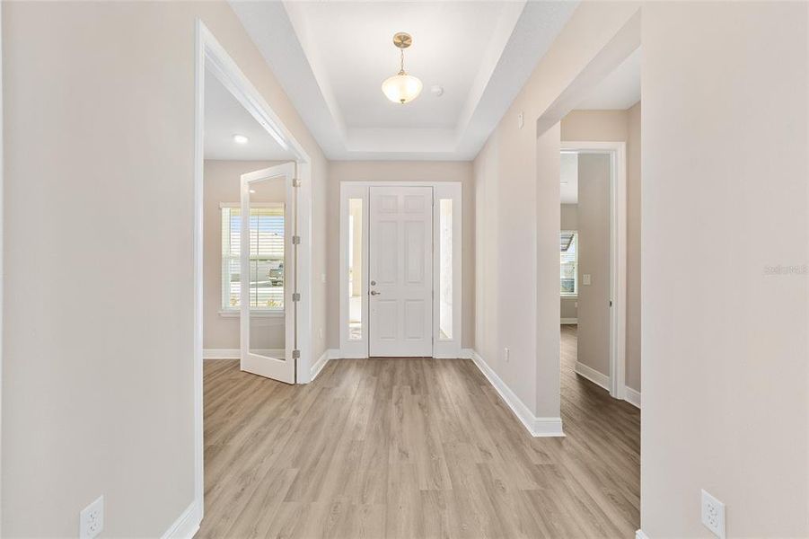 Spacious, unfurnished interior of a new home in , Ocala (Image 41).