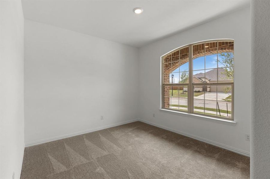Spacious, unfurnished interior of a new home in , McKinney (Image 34).
