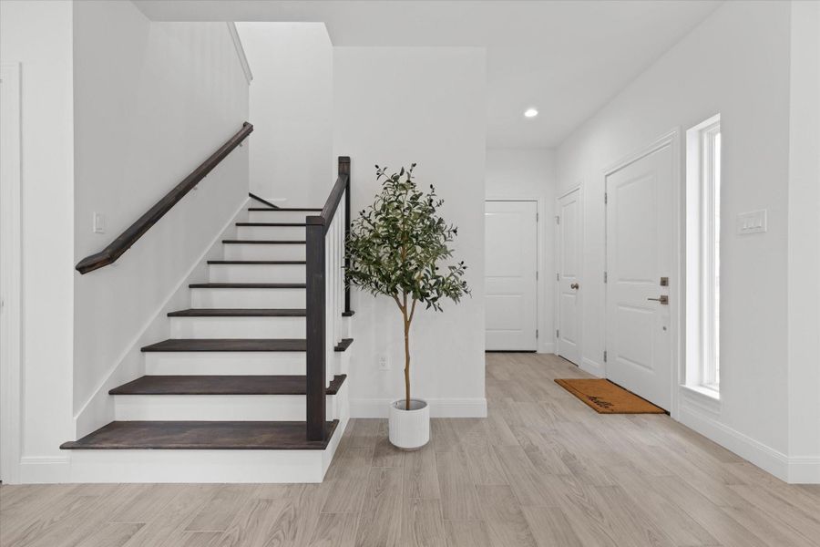 **ALL PHOTOS ARE FROM PREVIOUS HOME BUILT WITH SIMILAR FINISHES & MIRRORED FLOOR PLAN.