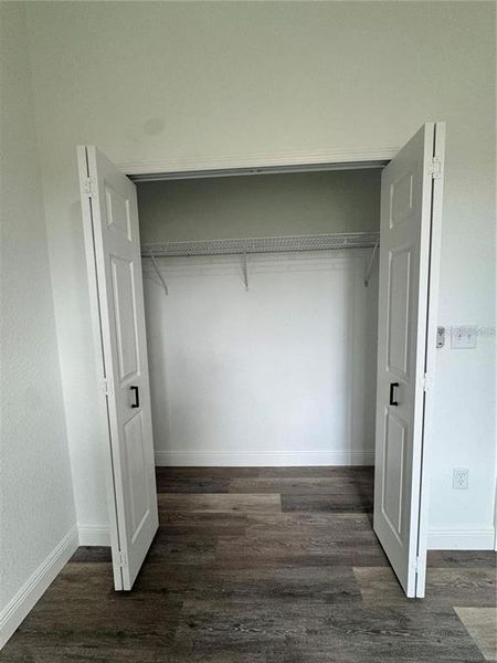 Spacious, unfurnished interior of a new home in , Ocala (Image 30).