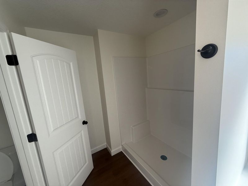 Spacious, unfurnished interior of a new home in Mills Gin, Campobello (Image 16).