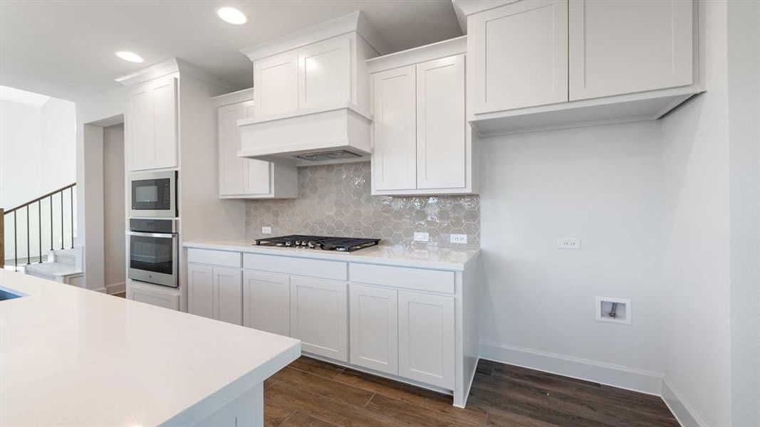 Furnished interior view inside a new home in The Parks At Wilson Creek 40', Celina (Image 8). Furnished interior view inside a new home in The Parks At Wilson Creek 40', Celina (Image 8).