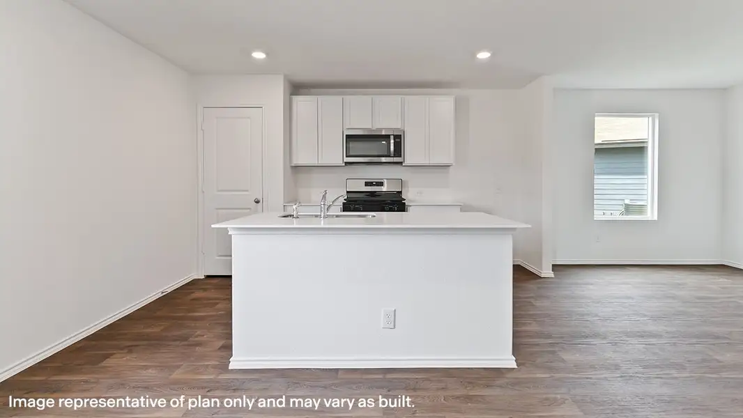 Representative furnished interior of a home built from the Franklin by D.R. Horton in The Hills of Sherman, Sherman (Image 4). Representative furnished interior of a home built from the Franklin by D.R. Horton in The Hills of Sherman, Sherman (Image 4).