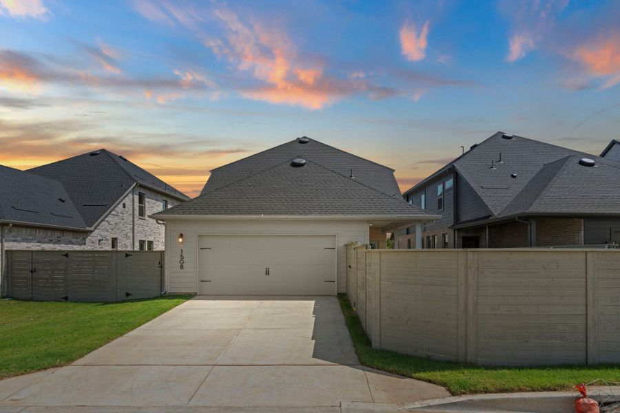 4br New Home in Celina, TX.  - Slide 5