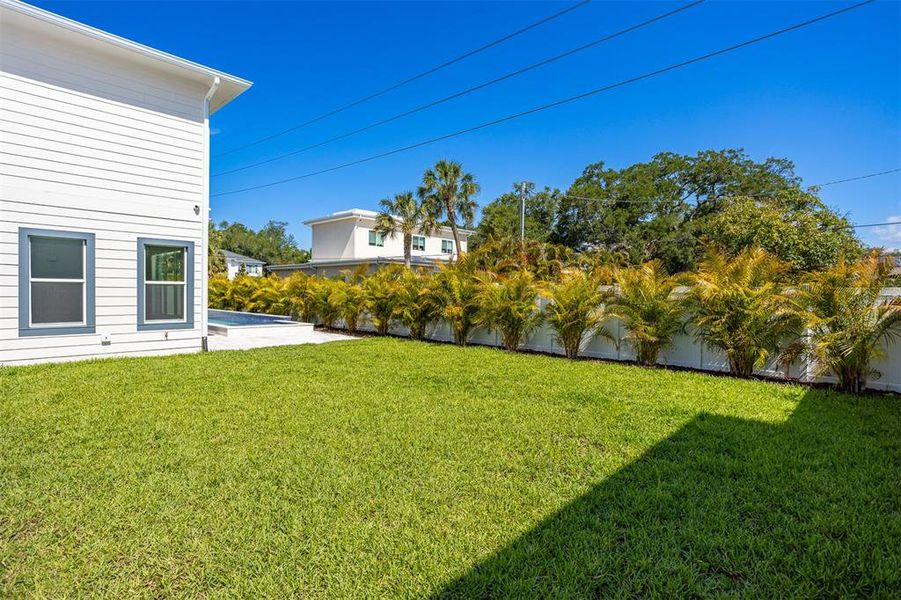 Exterior details and patio area of a home in , Tampa (Image 36).
