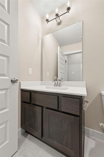 Representative image. Features, selections and colors may vary.