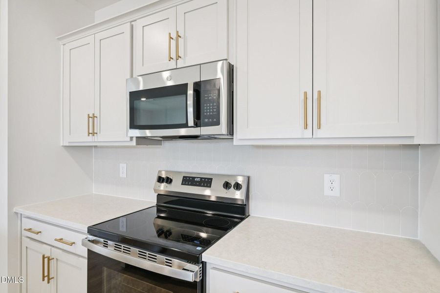 16-web-or-mls-Salers Loop-S0601-016