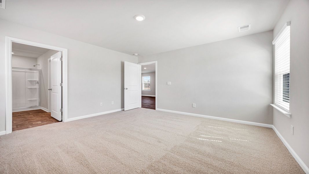 Spacious, unfurnished interior of a new home in The Park at Wilkinson, Orangeburg (Image 29).