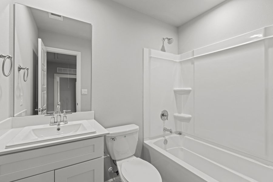 Representative furnished interior of a home built from the Shelby by D.R. Horton in Yukon Ridge, Odessa (Image 16). Representative furnished interior of a home built from the Shelby by D.R. Horton in Yukon Ridge, Odessa (Image 16).