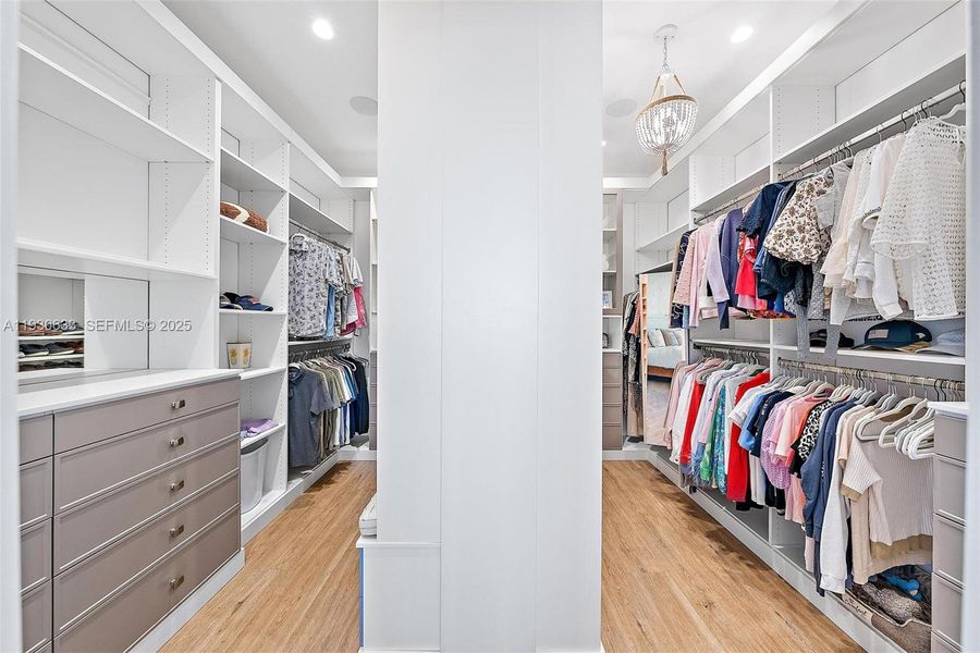 Furnished interior view inside a new home in , Fort Pierce (Image 14).