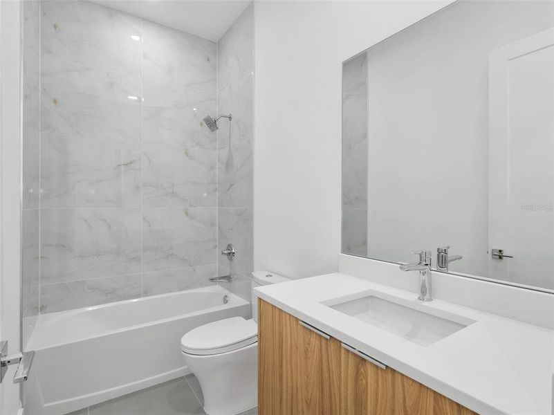 Furnished interior view inside a new home in , Port Charlotte (Image 31).