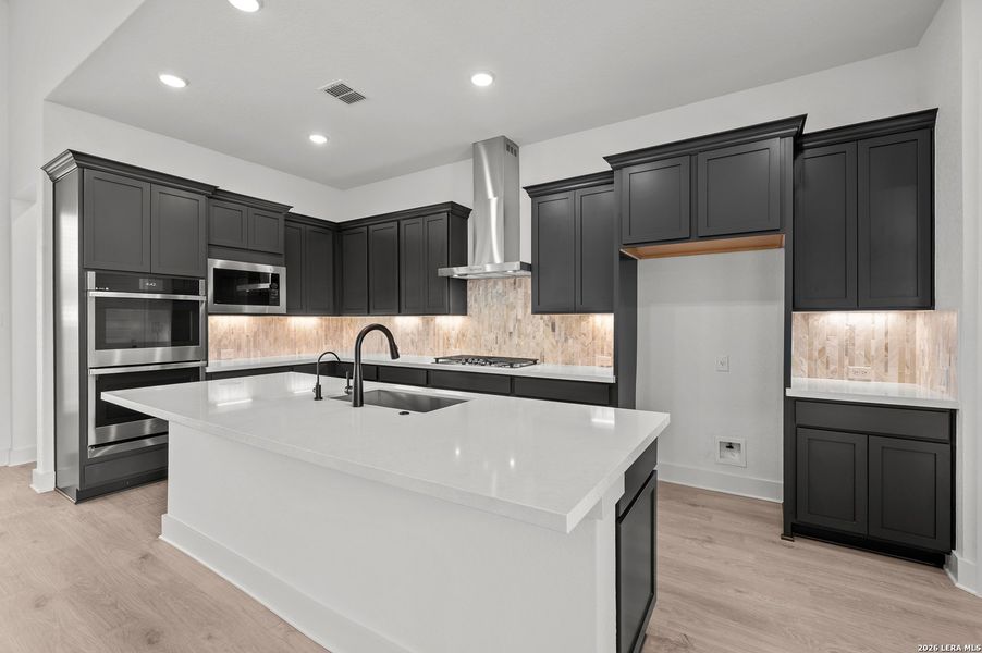 Furnished interior view inside a new home in Mesa Western, Cibolo (Image 8).