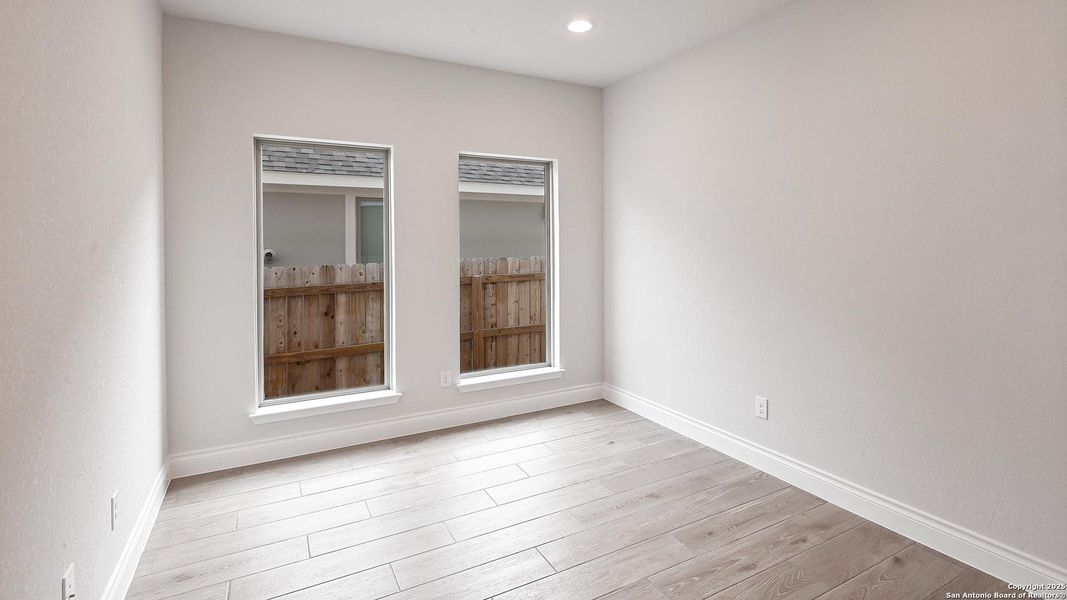 Spacious, unfurnished interior of a new home in Legacy At Lake Dunlap 50', New Braunfels (Image 23). Spacious, unfurnished interior of a new home in Legacy At Lake Dunlap 50', New Braunfels (Image 23).