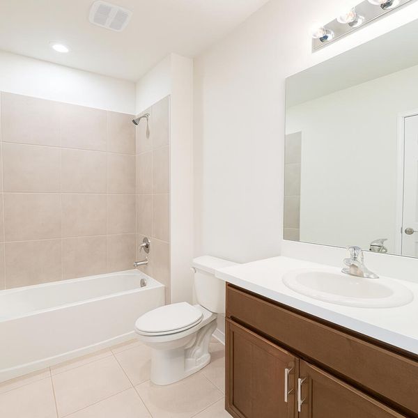 Furnished interior view inside a new home in , Cape Coral (Image 7). Furnished interior view inside a new home in , Cape Coral (Image 7).