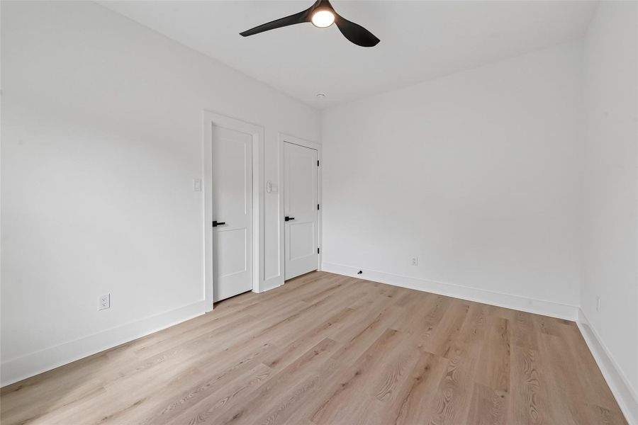 Spacious, unfurnished interior of a new home in , Houston (Image 33).