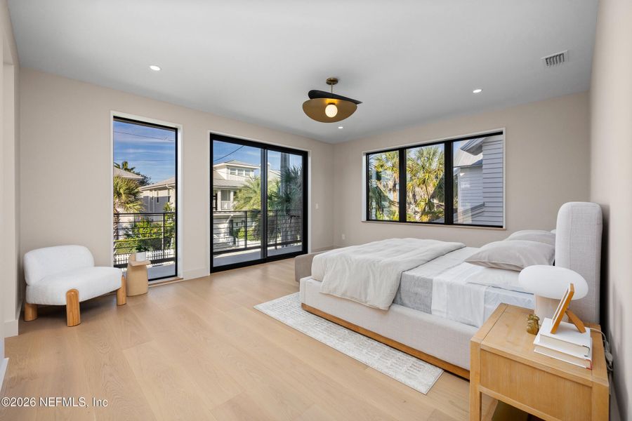 Furnished interior view inside a new home in , Atlantic Beach (Image 38).