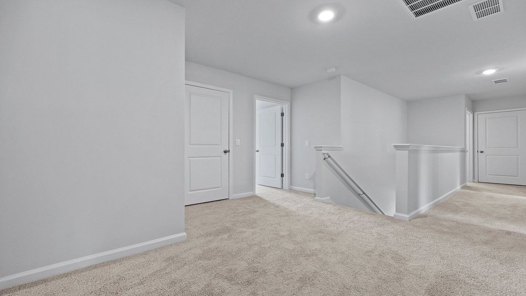 Spacious, unfurnished interior of a new home in The Ranch, Holly Hill (Image 21).
