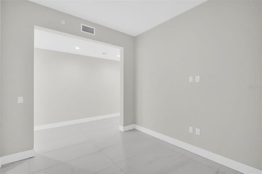 Spacious, unfurnished interior of a new home in , St. Petersburg (Image 24). Spacious, unfurnished interior of a new home in , St. Petersburg (Image 24).