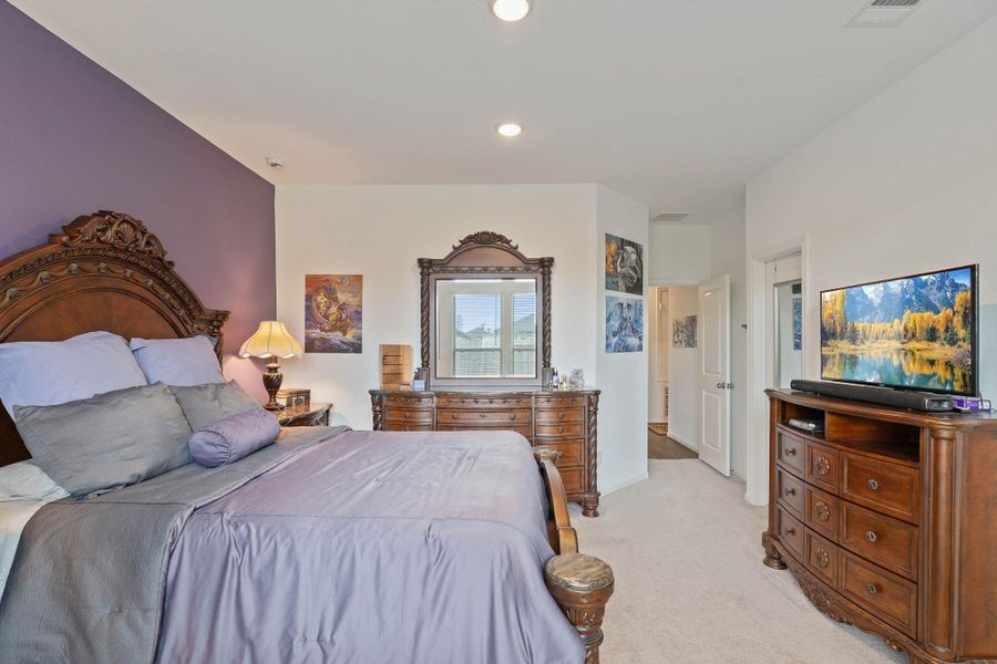Furnished interior view inside a new home in The Pines At Seven Coves, Willis (Image 9). Furnished interior view inside a new home in The Pines At Seven Coves, Willis (Image 9).
