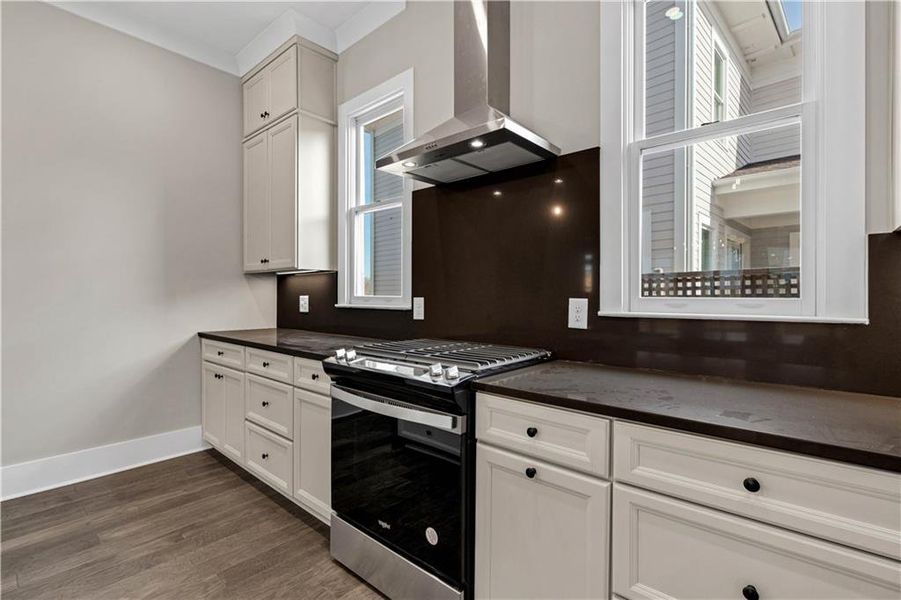 Furnished interior view inside a new home in Eastmore, Conyers (Image 10).
