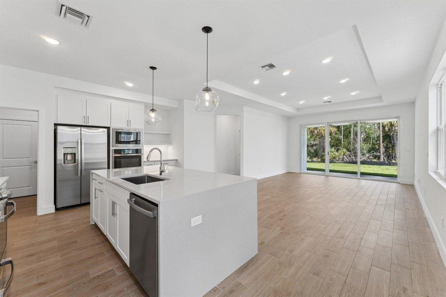 Kitchen, Dining Area & Great Room