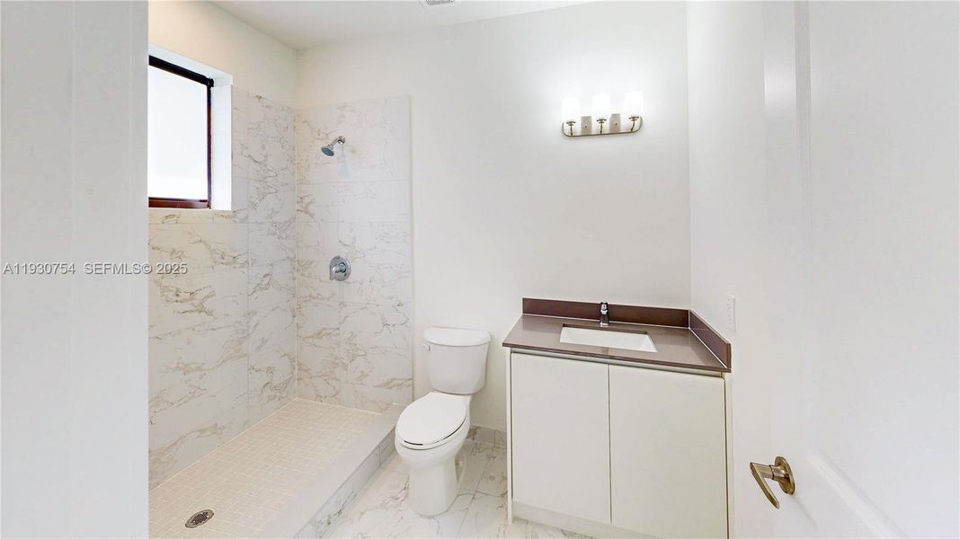 Furnished interior view inside a new home in , Homestead (Image 12).