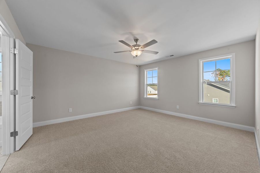 Spacious, unfurnished interior of a new home in Arbor Hills South, Greenville (Image 26).