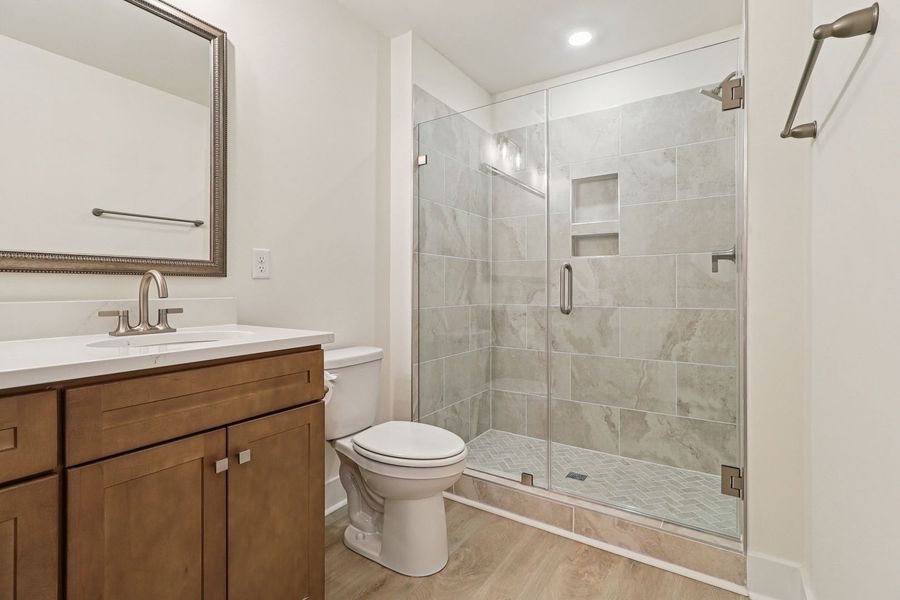 Furnished interior view inside a new home in Walkers Trail, Lexington (Image 14).