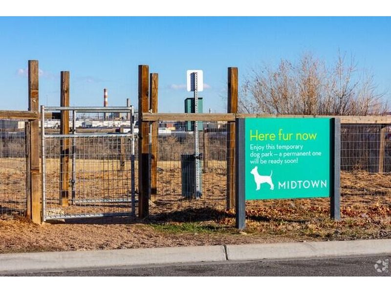 Community amenities in , Denver (Image 31).