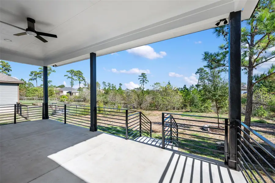 View of patio / terrace featuring a ceiling fan