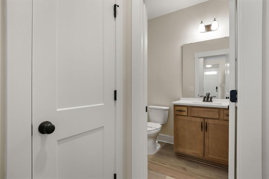 Furnished interior view inside a new home in Harbor Crossing, Greensboro (Image 7).