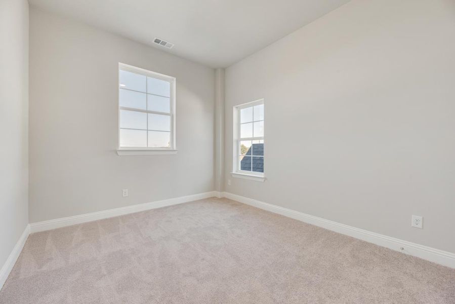 Spacious, unfurnished interior of a new home in Park Trails, Forney (Image 32). Spacious, unfurnished interior of a new home in Park Trails, Forney (Image 32).