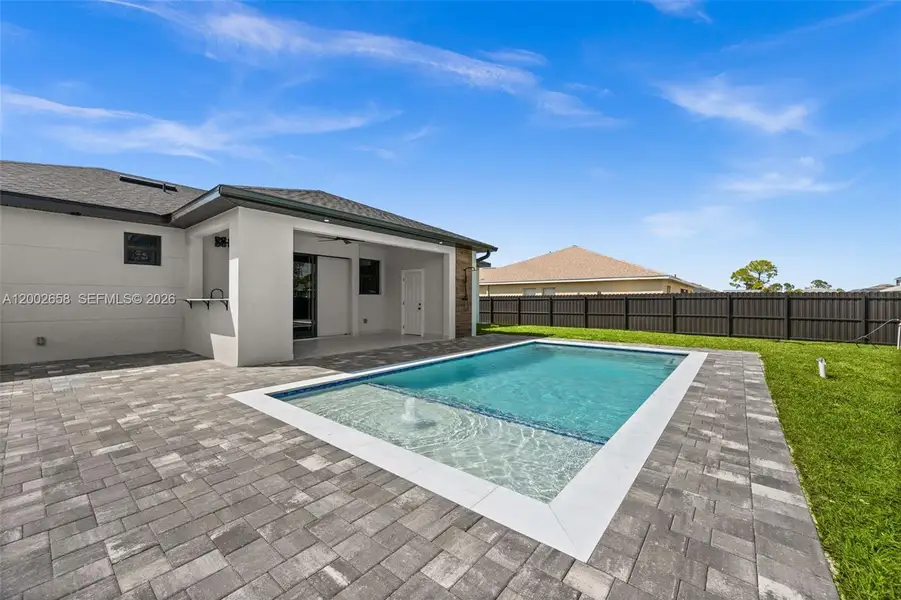 Exterior details and patio area of a home in , Cape Coral (Image 23).