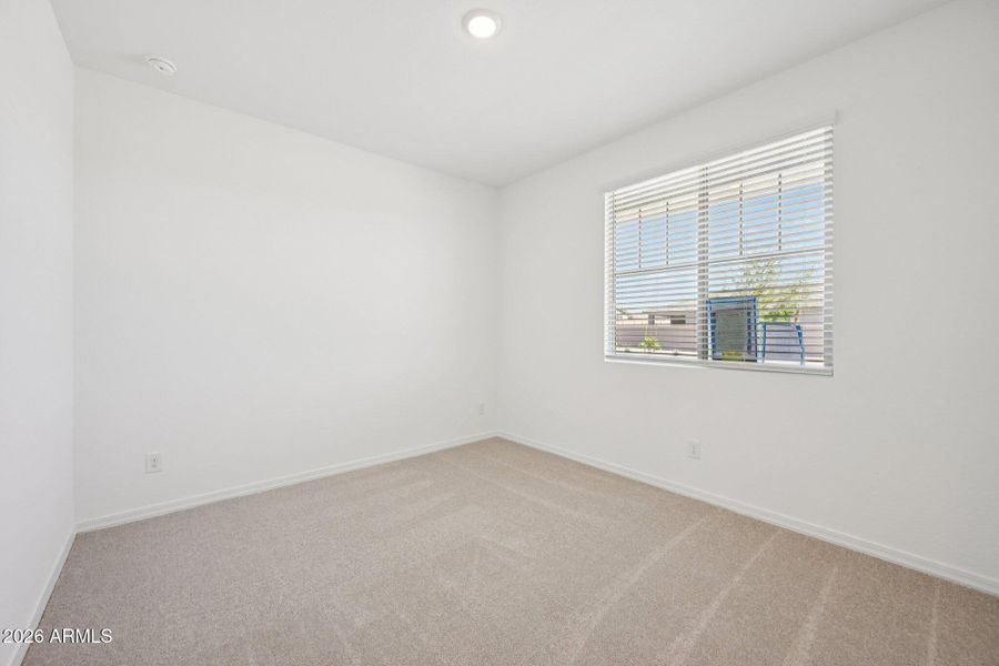 17-web-or-mls-77th Dr-S1403-017