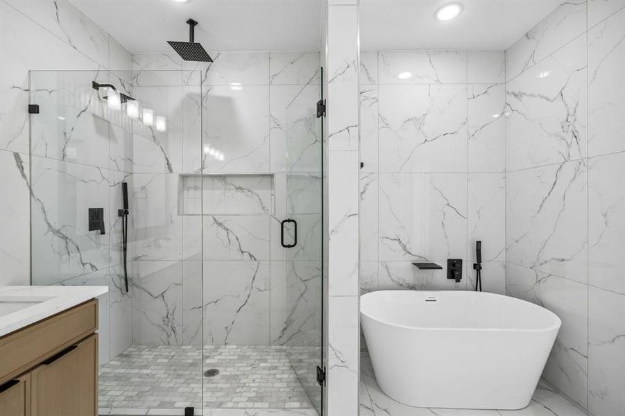 Furnished interior view inside a new home in , Dallas (Image 10).