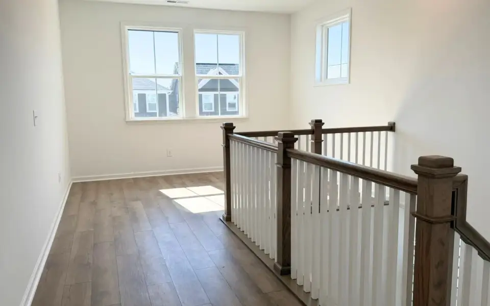 Spacious, unfurnished interior of a new home in Wendell Falls, Wendell (Image 13).