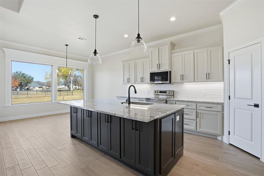 Furnished interior view inside a new home in , Granbury (Image 11).